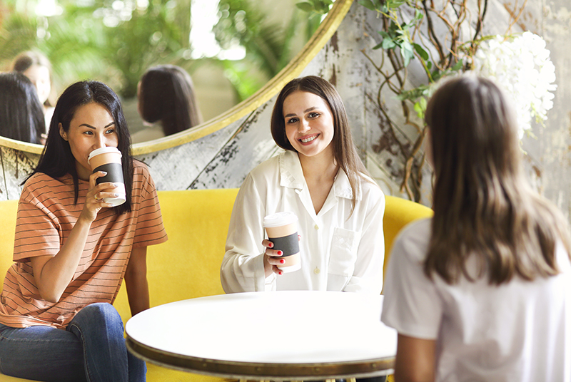 Prodejní papírové kelímky: Průvodce výběrem a dodávkou