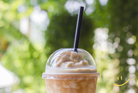 Papír vs PLA vs PP brčka: Srovnání recyklovatelnosti pro kupující